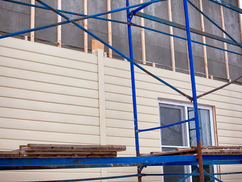 Why You Should Address Structural Issues Before Siding Replacement

